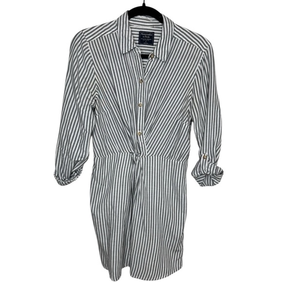 ABERCROMBIE & FITCH STRIPED BUTTON UP SOFT LINED DRESS -Small - Picture 1 of 5